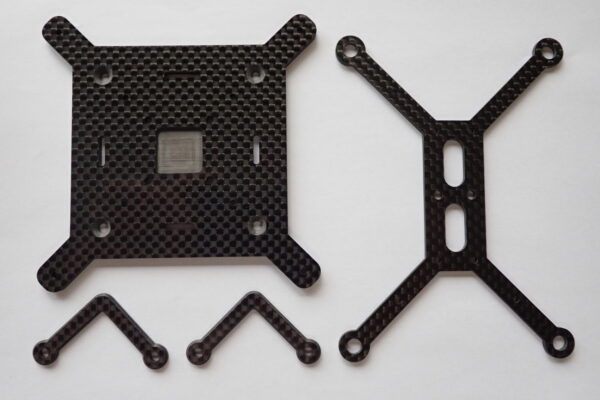 CFRP ドローンパーツ