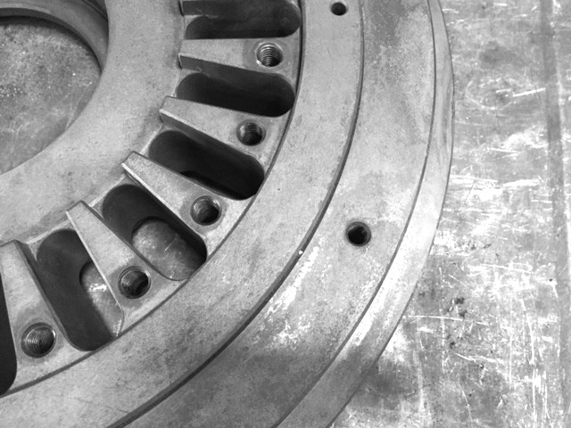 軸受鋼 無酸化処理（ソルトマルクエンチ法）