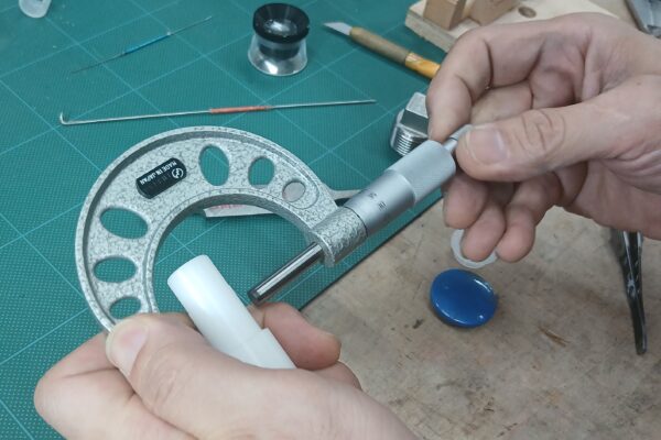 研究者のかゆいところに手が届く研究支援。ものづくりの匠が伴走します